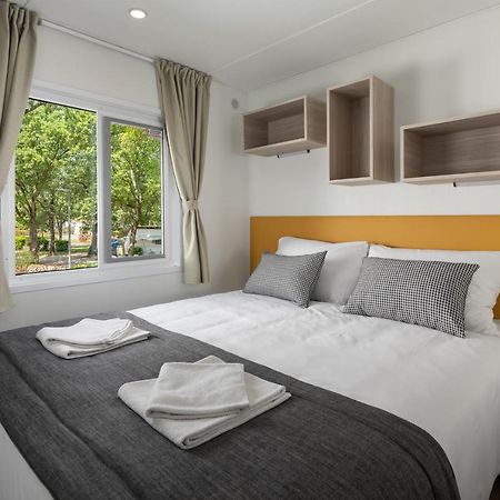 Camping Ulika Mobile Homes - Naturist Cervar-Porat Екстер'єр фото